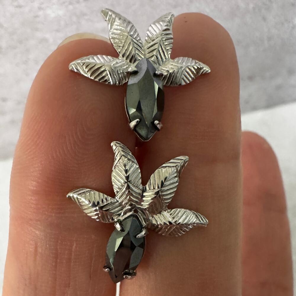 Vintage Sorrento Sterling Silver Hematite Leaf Screw Back Earrings Mid Century